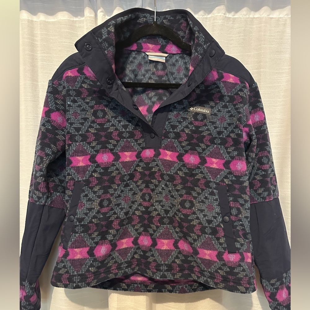 Columbia Women's Vibrant Pink and Dark Jacket